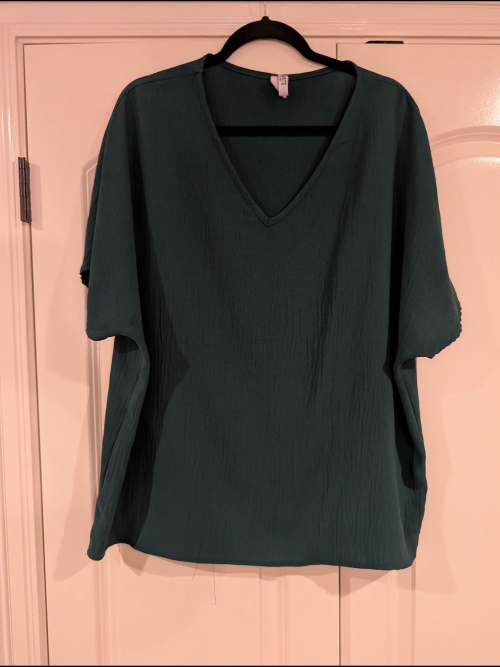 Relaxed V-Neck Tunic Top in Deep Teal